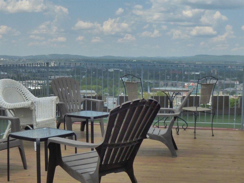 Auberge Chateau Des Tourelles Quebec City Exterior photo