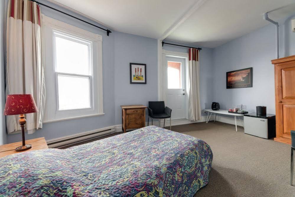 Auberge Chateau Des Tourelles Quebec City Exterior photo